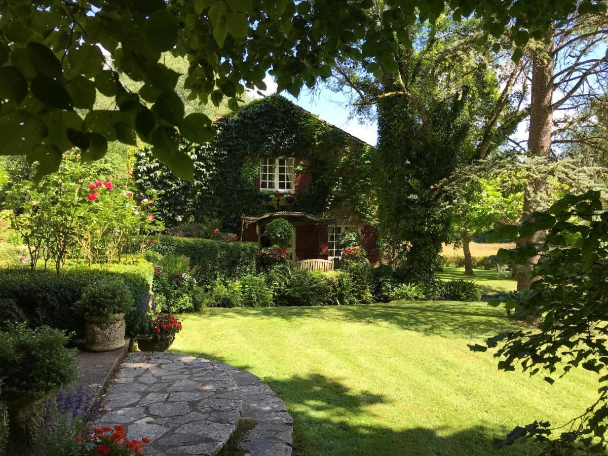 Bed & Breakfast Le Moulin Neuf Saint-Alvere ภายนอก รูปภาพ