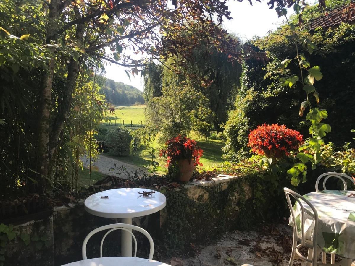 Bed & Breakfast Le Moulin Neuf Saint-Alvere ภายนอก รูปภาพ